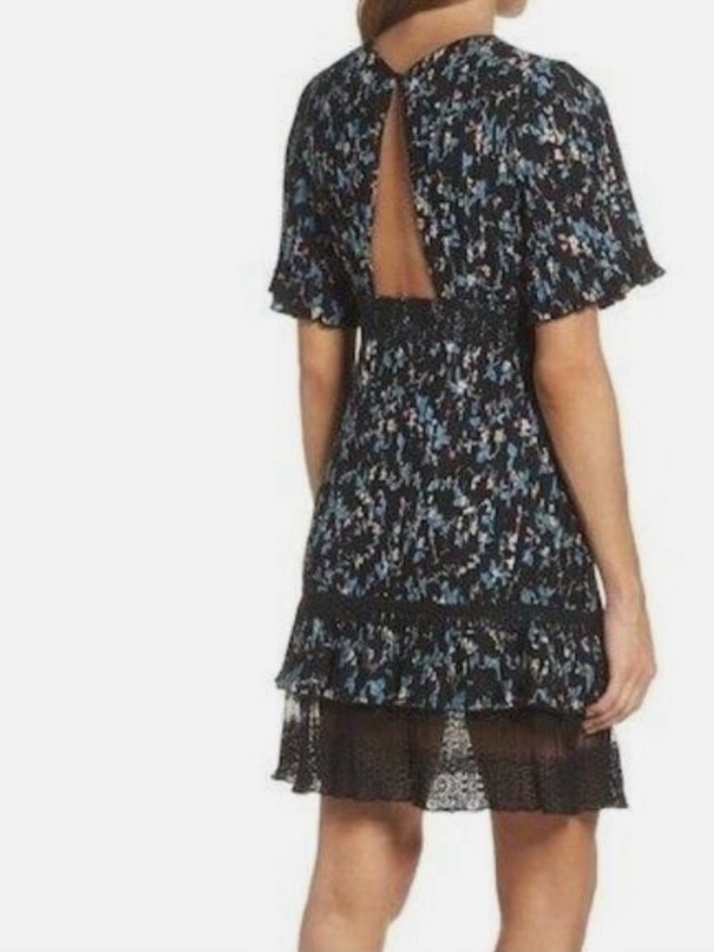 Chelsea28 Black Floral Pleated Lace Mini Dress